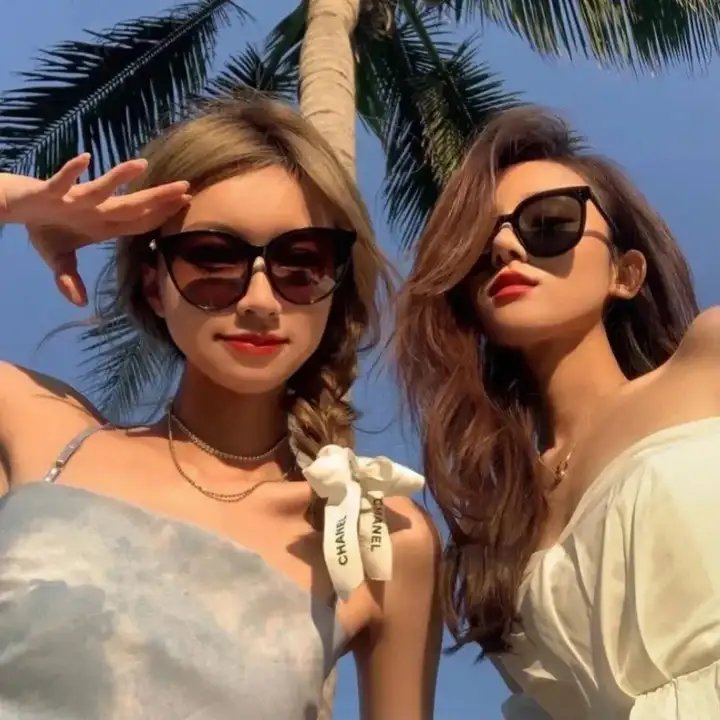 绿色的远方 封面
